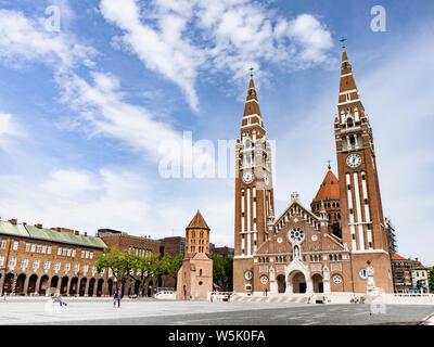 L'Église Votive et cathédrale de Notre Dame de la Hongrie à Szeged Banque D'Images