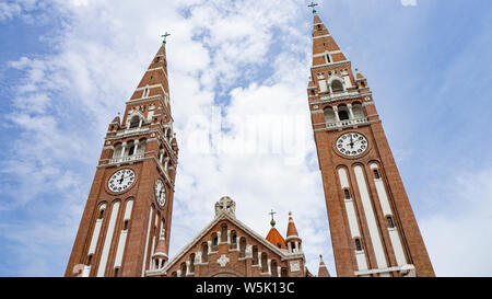 L'Église Votive et cathédrale de Notre Dame de la Hongrie, Dom à Szeged Banque D'Images