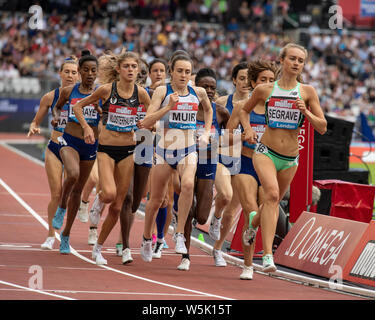Londres, ANGLETERRE - 20 juillet : Konstanze Klosterhalfen d'Allemagne, Laura Muir et Hannah Segrave de Grande-bretagne en compétition dans le 1500m au cours Da Banque D'Images
