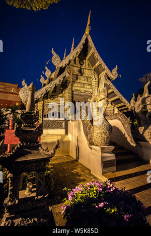 Viharn Luang à l'intérieur du Wat Chedi Luang Banque D'Images