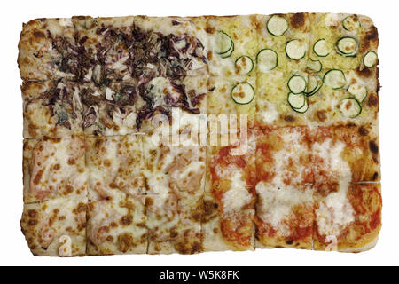 Pizza avec garnitures différentes sur la même base Banque D'Images