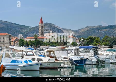 La vieille ville de Trogir. Cette ville historique est situé dans la région de Dalmatie sur la côte Adriatique à proximité de Split. Banque D'Images