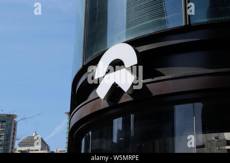 --FILE--Vue d'un magasin concessionnaire de NIO à Shanghai, Chine, le 7 mars 2019. Véhicule électrique chinois bouilloire Nio Inc. et ses dirigeants font face à de multiples Banque D'Images