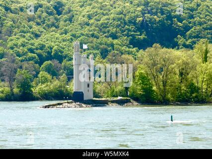 La petite souris Tower sur le Rhin Banque D'Images