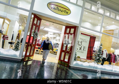 Palm Beach Gardens Florida,The Gardens Mall,Talbots,magasin,magasins,entreprises,quartier,luxe,bien habillé,femme,vêtements pour hommes,vêtements,accessoires,cl Banque D'Images