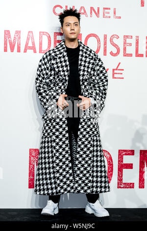Hong Kong, chanteur et acteur William Chan Wai-ting arrive pour l'exposition Chanel Mademoiselle prive à Shanghai, Chine, le 18 avril 2019. Banque D'Images
