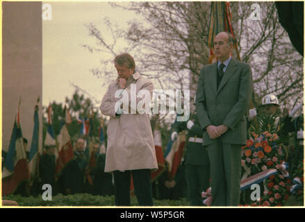 Jimmy Carter et Giscard d'Estaing lors d'une cérémonie commémorative pour WW II GI's. Banque D'Images