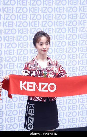 L'actrice chinoise Hu Bingqing assiste à un événement promotionnel pour Kenzo à Shanghai, Chine, 29 mai 2019. Banque D'Images