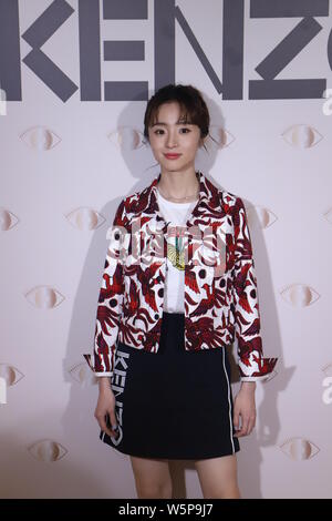 L'actrice chinoise Hu Bingqing assiste à un événement promotionnel pour Kenzo à Shanghai, Chine, 29 mai 2019. Banque D'Images