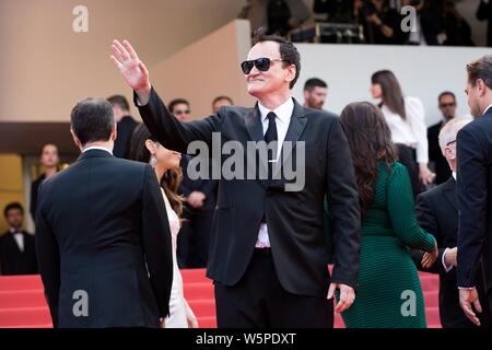 Directeur américain Quentin Tarantino arrive sur le tapis rouge pour la première du film 'Il était une fois à Hollywood" pendant la 72e Cannes Fi Banque D'Images