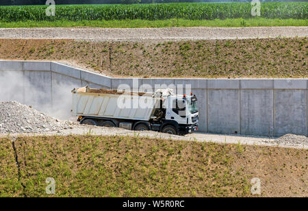 Italie Vénétie Pedemontana Veneta l'autoroute en construction -chariot Banque D'Images