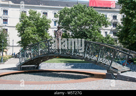 Monument à Imre Nagy Banque D'Images