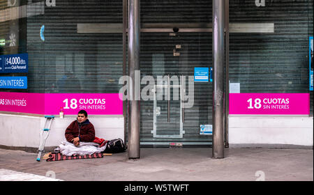 Buenos Aires, 23 de julio de 2019. La crisis económica golpea argentine. 8,000 personas viven en la calle pese al crudo invierno seulement disponible en Buenos Aires. Banque D'Images