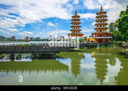 Tigre Dragon Tower à Kaohsiung, Taiwan Banque D'Images