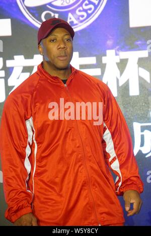 Jamaican-American IFBB bodybuilder professionnel Shawn Rhoden est photographié lors d'un concours de culturisme à Shanghai, Chine, le 13 novembre 2018. Banque D'Images