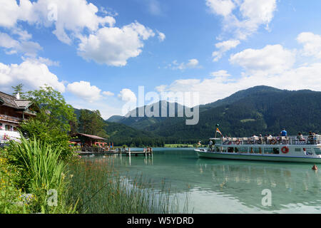 Weißensee : le lac Weißensee, excursion en bateau à la jetée Ronacherfels , Kärnten, Carinthie, Autriche Banque D'Images