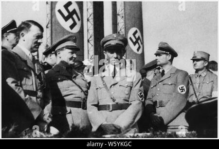 La DEUXIÈME GUERRE MONDIALE : l'Europe : l'Allemagne nazie ; Hiérarchie : Hitler, Goering, Goebbels, Hess ; la situation ans p143 Banque D'Images