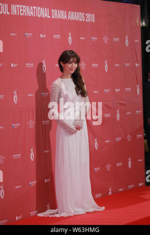 L'actrice et modèle sud-coréen Jung Hye-sung arrive sur le tapis rouge pour le 13e Prix International de Théâtre 2018 à Séoul, Corée du Sud, 3 Sep Banque D'Images