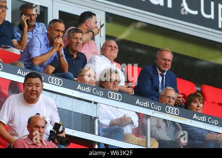 Munich, Allemagne. 30 juillet, 2019. Munich, Allemagne Le 30 juillet 2019 : Audi Cup - 2019 - Real Madrid. Tottenham Hotspur Le Président Uli Hoeness (Bayern Munich) et de gestion Président Karl Heinz Rummenigge (FC Bayern Munich) | Conditions de crédit dans le monde entier : dpa/Alamy Live News Banque D'Images