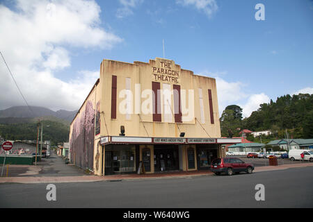 Queenstown, la Tasmanie : 03 avril, 2019 : Paragon théâtre fut construit en 1932. Banque D'Images