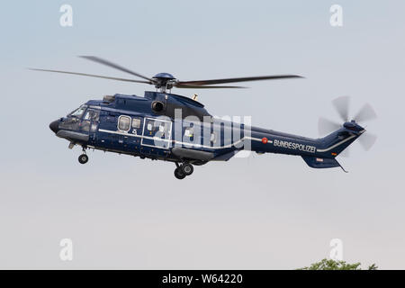 Super Puma AS332 Banque D'Images