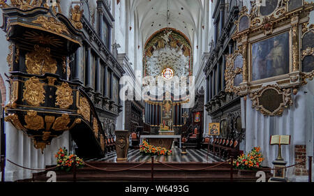 L'Europe, Pologne, Gdansk, consigner vos bagages Oliwa de Gdansk, en Pologne. Banque D'Images