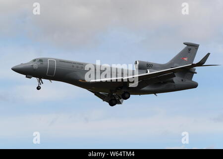 Dassault Falcon 7X hongrois arrivant à RIAT 2019 à RAF Fairford, Gloucestershire, Royaume-Uni Banque D'Images