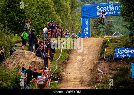 7 juin 2014 - FORT WILLIAM, ÉCOSSE. Rachel Atherton (GBR) course à la Descente de vélo de montagne UCI Coupe du monde. Banque D'Images