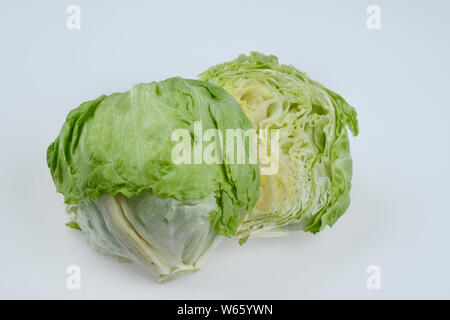 Laitue Iceberg, Lactuca sativa var. capitata Banque D'Images