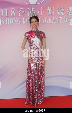 Héra Chan, gagnant du concours de Miss Hong Kong 2018, pose lors d'une conférence de presse à Hong Kong, Chine, 27 août 2018. Banque D'Images