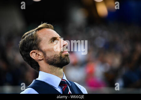 Gareth Southgate entraîneur-chef de l'Angleterre réagit avant leur série de match contre 16 Colombie-Britannique pendant la Coupe du Monde de 2018 à Moscou, Russie, le 3 juillet Banque D'Images