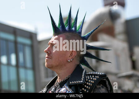 Blackpool, Lancashire, Royaume-Uni. 31 juillet, 2019. La rébellion au Punk Rock Festival le plus grand festival punk à Blackpool. Au début du mois d'août de Blackpool's Winter Gardens est l'hôte d'une grande gamme de punk de la 21e édition du Festival de la rébellion attirant des milliers de touristes dans la station. Plus de 4 jours tous les mois d'août dans la région de Blackpool, le meilleur en matière de Punk se rassemblent pour cet événement social de l'année avec 4 jours de musique sur 6 étapes avec des masses de bandes. MediaWorldImages ; crédit/Alamy Live News Banque D'Images