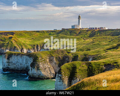 Flamborough Head Lighthouse, un phare situé à Flamborough, East Riding of Yorkshire. L'Angleterre. Banque D'Images