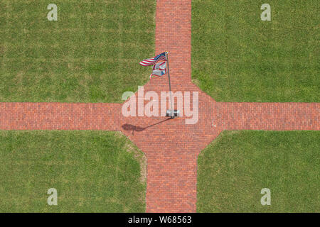 Ponce de Leon Inlet, en Floride. 19 juillet 2019 Vue de dessus des États-Unis et la Floride drapeau en zone phare Banque D'Images