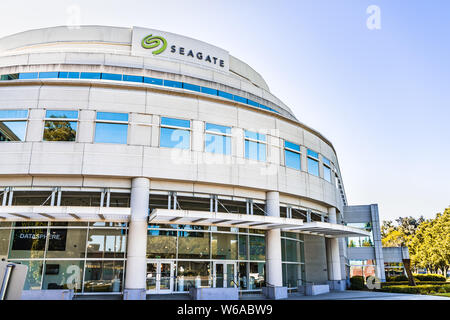 31 juillet 2019 Cupertino / CA / USA - Seagate Technology PLC siège à Silicon Valley ; Seagate est une société de stockage de données i Banque D'Images