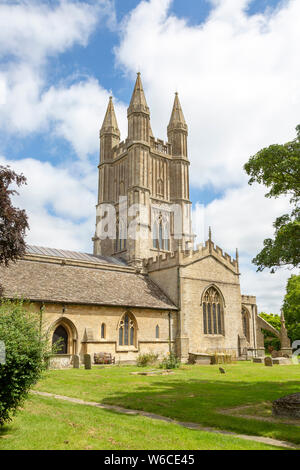 Église paroissiale de Saint Sampson dans la ville saxonne de Cricklade, Wiltshire, England, UK Banque D'Images