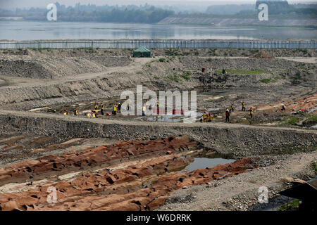 Une vue aérienne du site de fouilles de l'épave bateaux appartenant à leader paysan Zhang Xianzhong (Chang Hsien-chung) de la fin de la dynastie Ming (1368-1 Banque D'Images