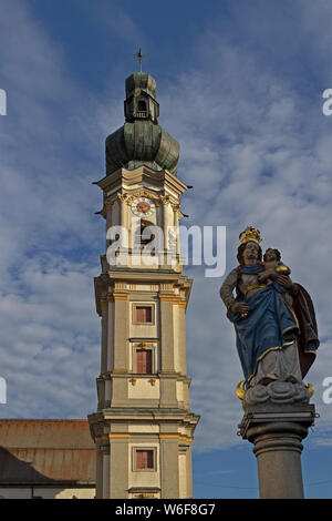 Église Saint-Pierre et Saint-Paul, Deggendorf, forêt de Bavière, Thuringe, Allemagne Banque D'Images