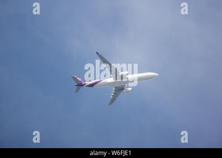 Chiang Mai, Thaïlande - 20 juillet 2019 : HS-TBF Airbus A330-300 de Thai Airways. En vol Chiang Mai à Bangkok. Banque D'Images