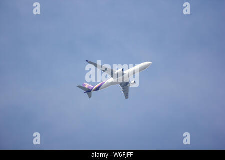 Chiang Mai, Thaïlande - 20 juillet 2019 : HS-TBF Airbus A330-300 de Thai Airways. En vol Chiang Mai à Bangkok. Banque D'Images