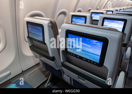 LE BOURGET PARIS - JUN 20, 2019 : la cabine de l'Airbus A3330neo avion du passager d'Air France au Bourget. Banque D'Images