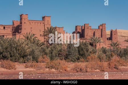 Ouarzazate, Maroc, Afrique - 15 janvier 2014 : vue sur les principaux bâtiments de la ville historique de Ait Ben Haddou, dans le désert du Sahara, Maroc Banque D'Images