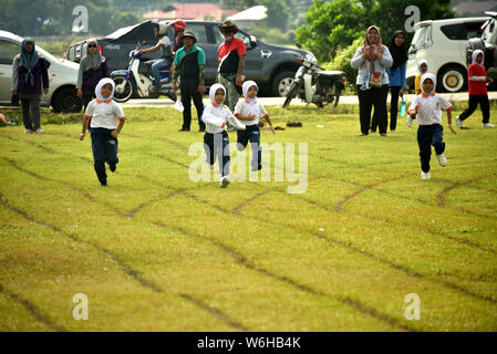 PEKAN, PAHANG - 17 février 2019 l'école élémentaire annuel Journées sportives avant l'école à proximité du module. Banque D'Images