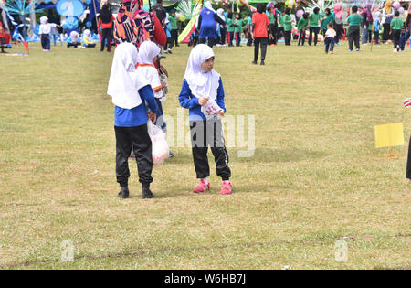 PEKAN, PAHANG - 17 février 2019 l'école élémentaire annuel Journées sportives avant l'école à proximité du module. Banque D'Images