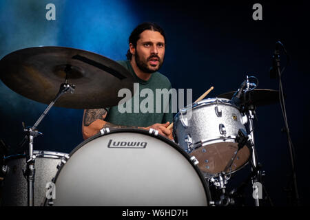 Trondheim, Norvège - Juin 27th, 2019. Le groupe de rock américain toutes les sorcières Les effectue un concert live au cours de la fête de la musique norvégienne Trondheim Rocks 2019. Ici le batteur Robby Staebler est vu sur scène. (Photo crédit : Gonzales Photo - Tor Atle Kleven). Banque D'Images