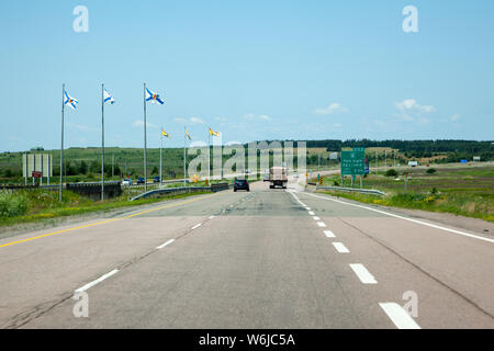 26 juillet 2019 : Amherst, Nouvelle-Écosse : le tronçon de l'autoroute 104 qui mène à la frontière du Nouveau-Brunswick en Nouvelle-Écosse Banque D'Images