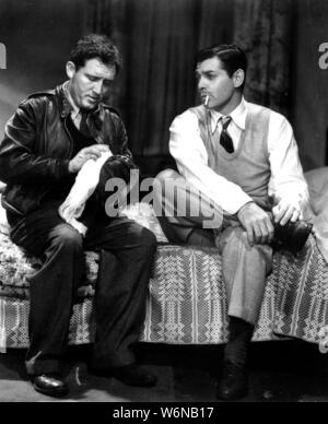 CLARK GABLE et Spencer Tracy à Boom Town (1940), réalisé par Jack Conway. Credit : M.G.M / Album Banque D'Images