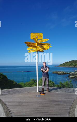 Point de Stirling panneau. Te Araroa Trail. Bluff. Southland. L'île du Sud. Nouvelle Zélande Banque D'Images