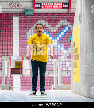 Edimbourg, Ecosse, Royaume Uni, 2 août 2019. Edinburgh Festival Fringe : Photocall avant le Festival International d'Édimbourg Aberdeen Investissements Standard LA concert Phil au conducteur de Murrayfield avec Gustavo Dudamel. Événement d'ouverture : LA Phil au stade de Murrayfield, accueil à Cœur football club Banque D'Images