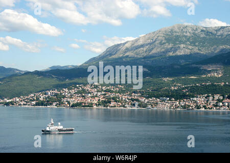 Station balnéaire de la Méditerranée. Voir à Herceg Novi au Monténégro, à partir de la forte Rose Banque D'Images